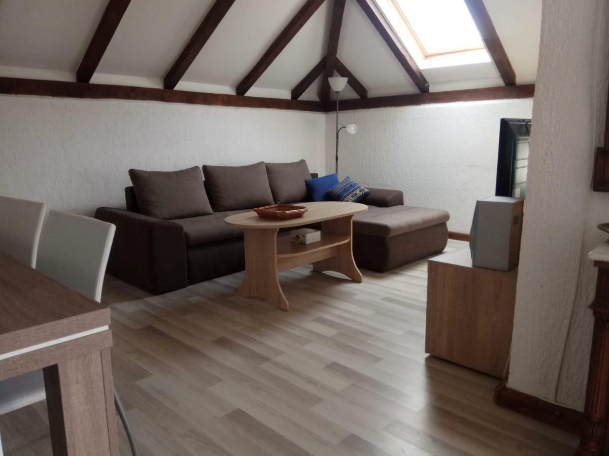 Apartman Slava 티스노 외부 사진